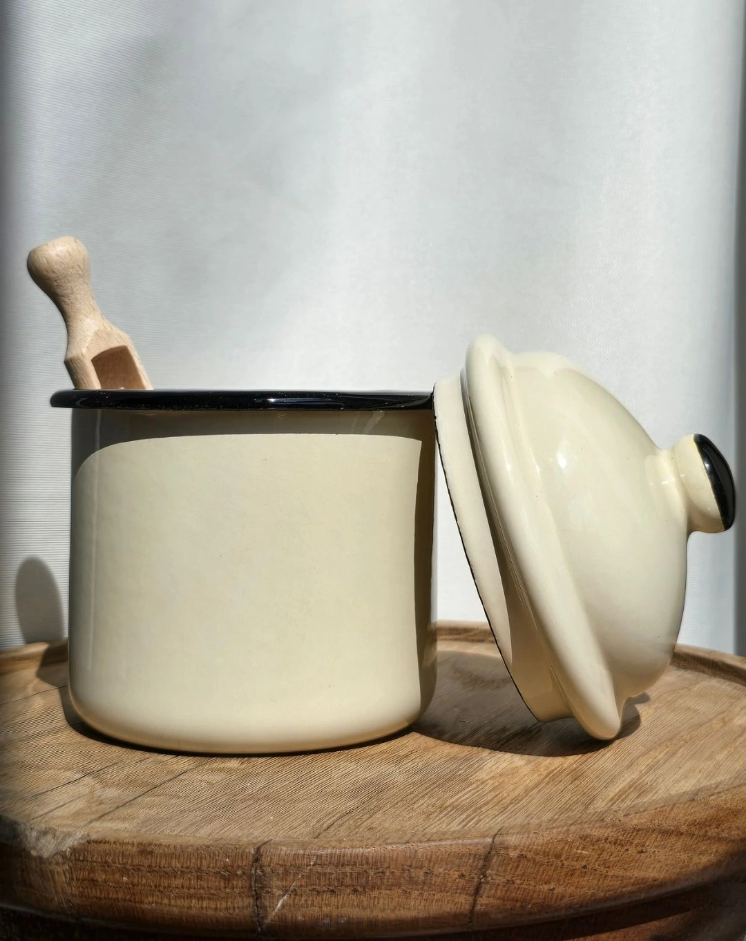 Pojemnik Emaliowany / Puszka ◦ Na produkty sypkie ◦ Krem Budyniowy ◦ - obrazek 2